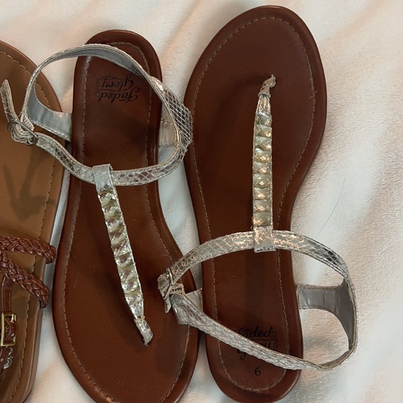 Lot of Sandals. Size 6 and the black pair is a 7 1/2. I wore them all though! - Picture 2 of 4